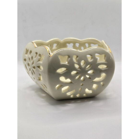 Reticulated Porcelain Basket Bowl Gold Lined Edge Vintage - Picture 1 of 10